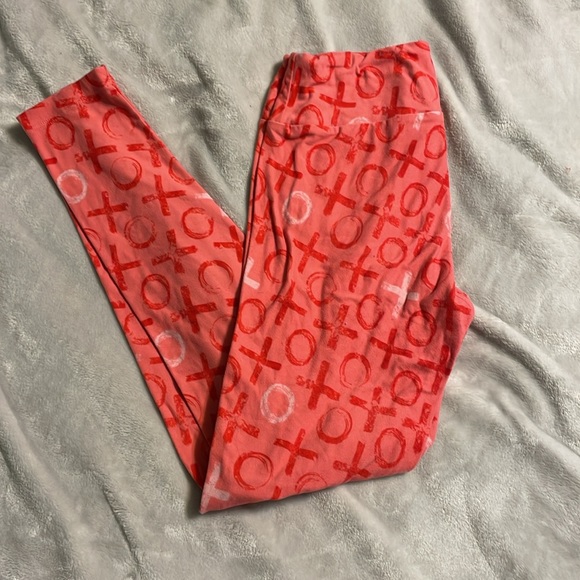 Lularoe legging bundle! Buttery soft and super comfy. - Picture 7 of 7